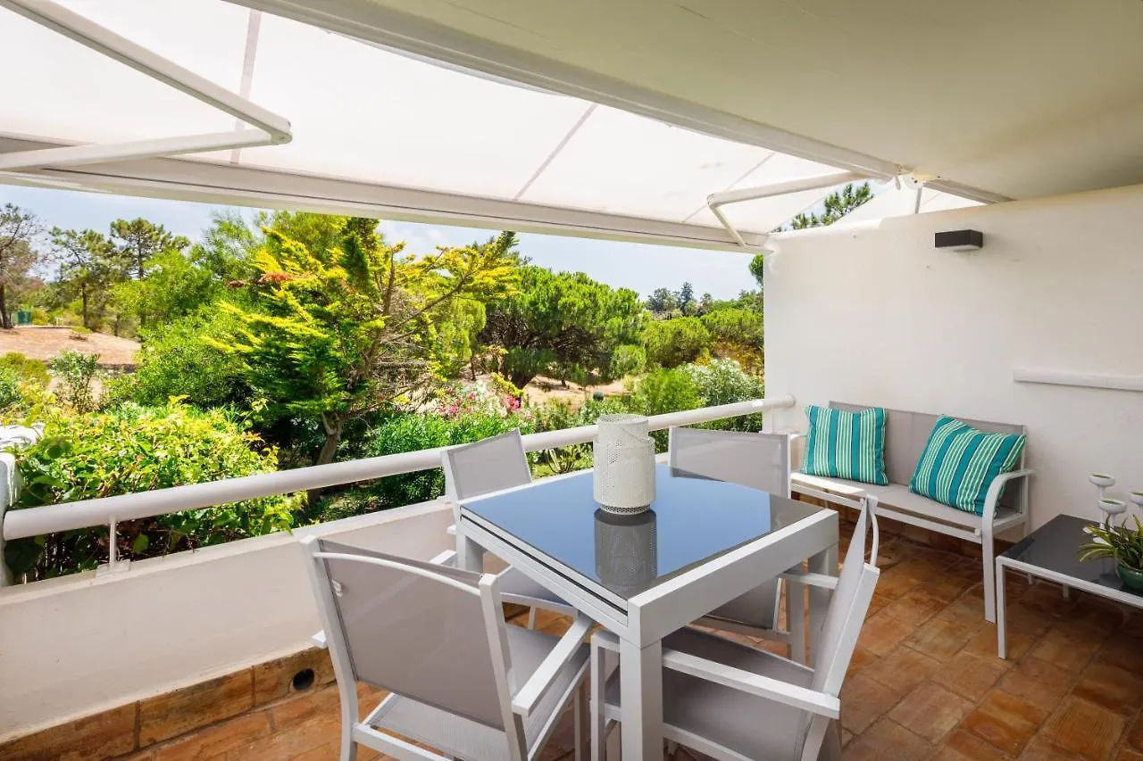 Victory Village T1 & Rooftop Terrace Quinta do Lago Apartment
