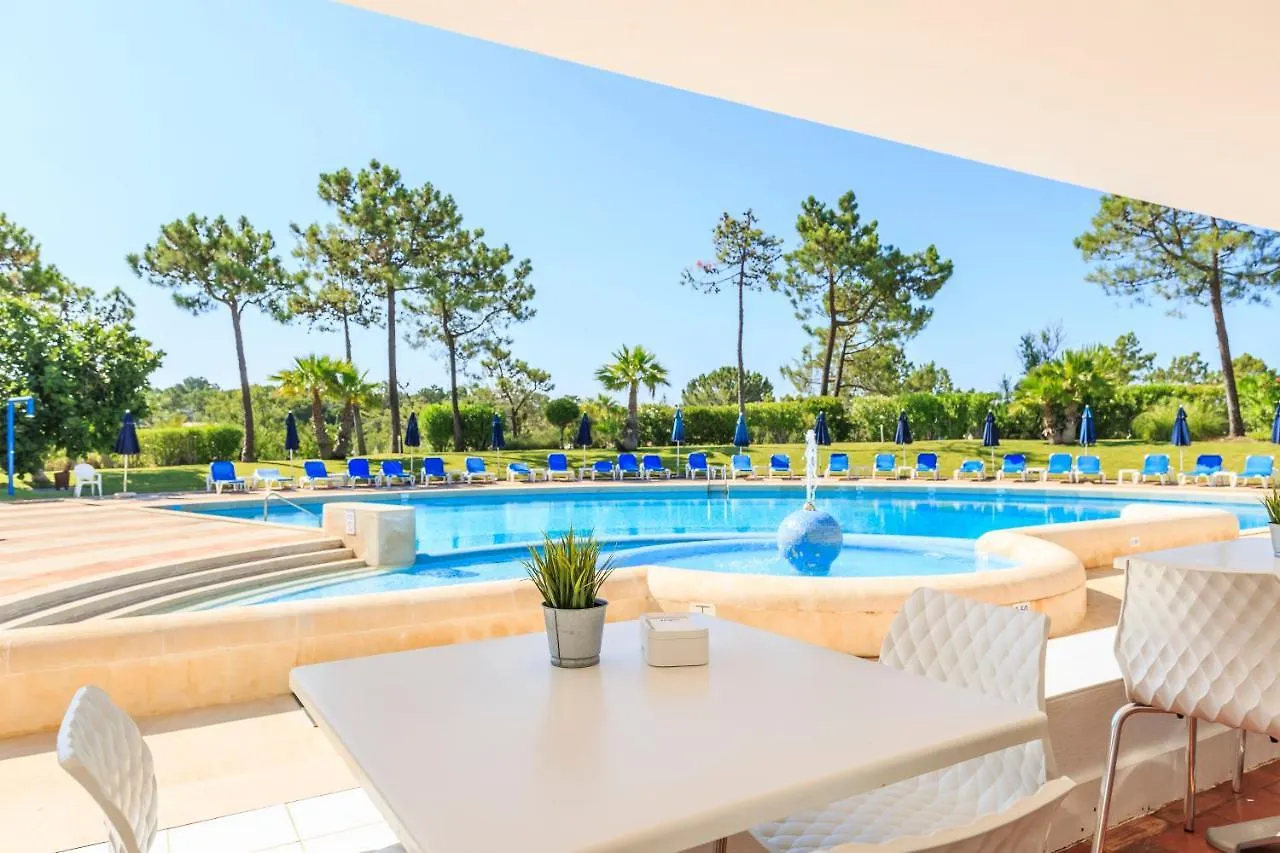 Victory Village T1 & Rooftop Terrace Quinta do Lago Apartment